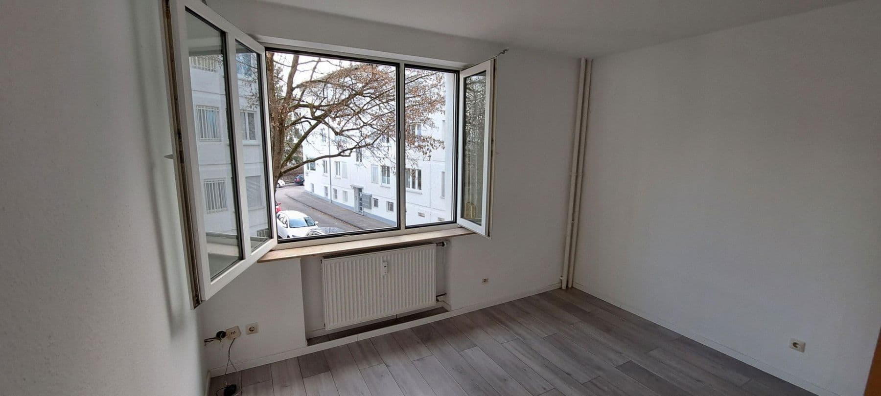 Prenájom bytu 3-izbový 68 m², Rathenaustr., Stuttgart, Bádensko-Wurttembersko Prenájom bytu 3-izbový 68 m², Rathenaustr., Stuttgart, Bádensko-Wurttembersko
