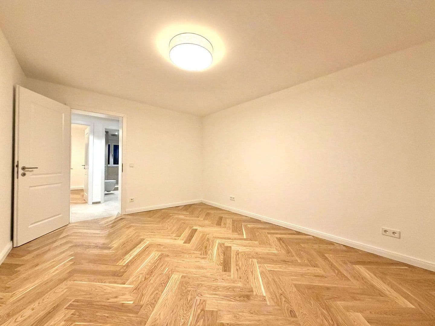 Predaj bytu 2-izbový 60 m², Augsburg, Bavorsko Predaj bytu 2-izbový 60 m², Augsburg, Bavorsko