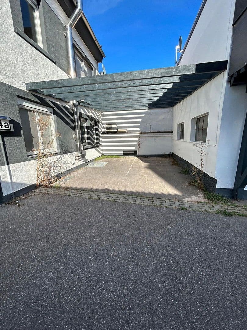 Prenájom domu 170 m², pozemek 225 m², Wielandstrasse 4a, Worms, Porýnie-Falcko Prenájom domu 170 m², pozemek 225 m², Wielandstrasse 4a, Worms, Porýnie-Falcko