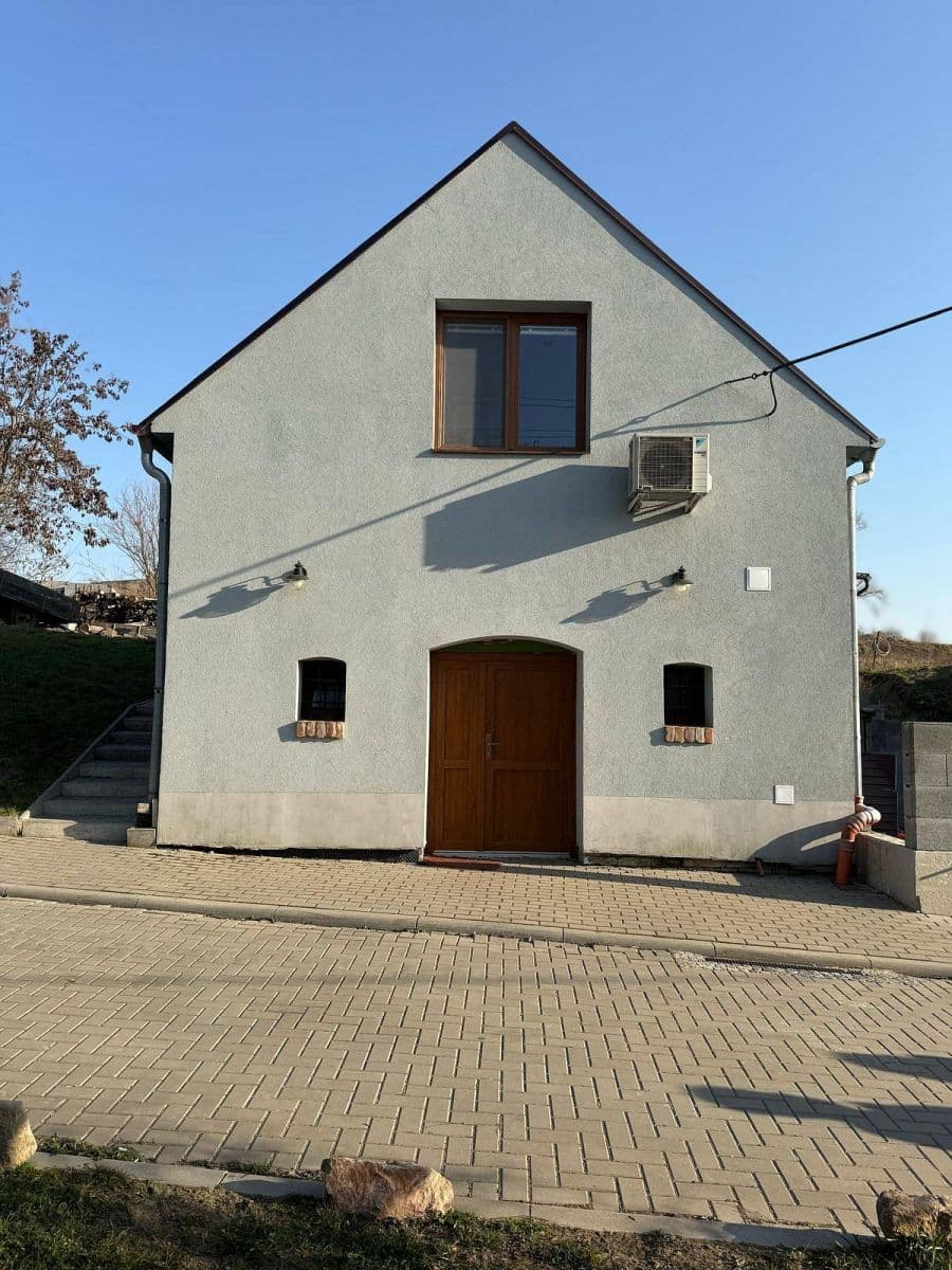 Prenájom rekreačného objektu, Uherčice, Jihomoravský kraj Prenájom rekreačného objektu, Uherčice, Jihomoravský kraj