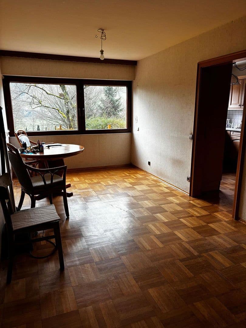 Predaj bytu 4-izbový 152 m², Waldkirch, Bádensko-Wurttembersko Predaj bytu 4-izbový 152 m², Waldkirch, Bádensko-Wurttembersko