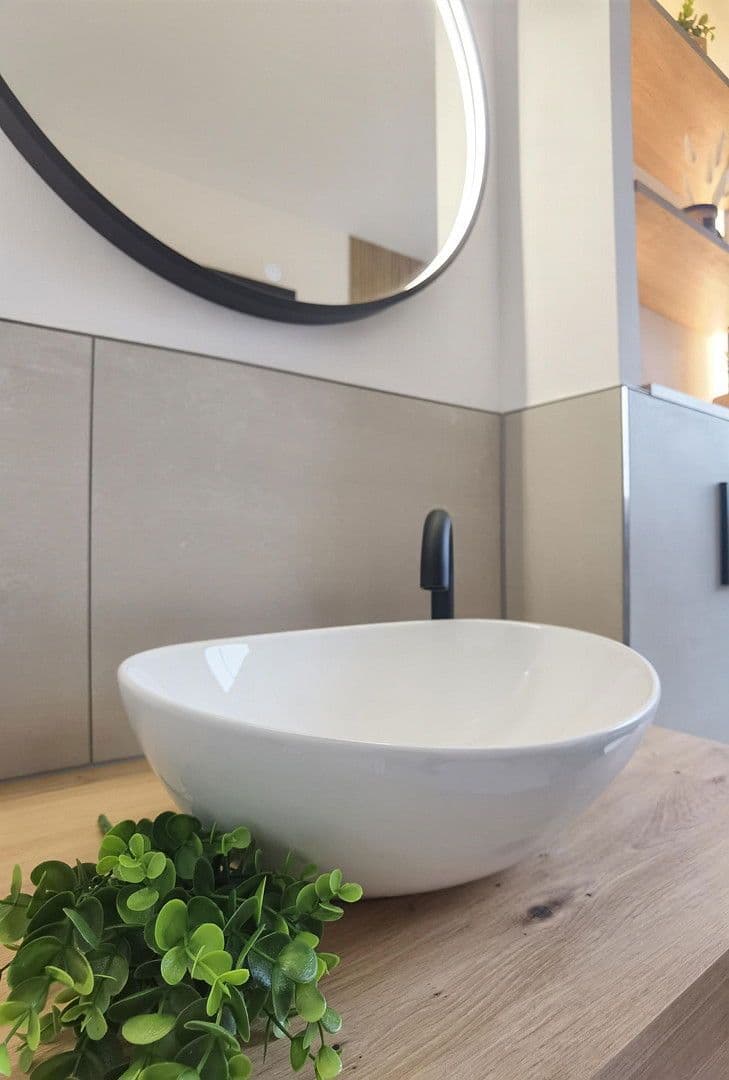 Predaj bytu 2-izbový 78 m², Grenzstraße 25, Rielasingen-Worblingen, Bádensko-Wurttembersko Predaj bytu 2-izbový 78 m², Grenzstraße 25, Rielasingen-Worblingen, Bádensko-Wurttembersko