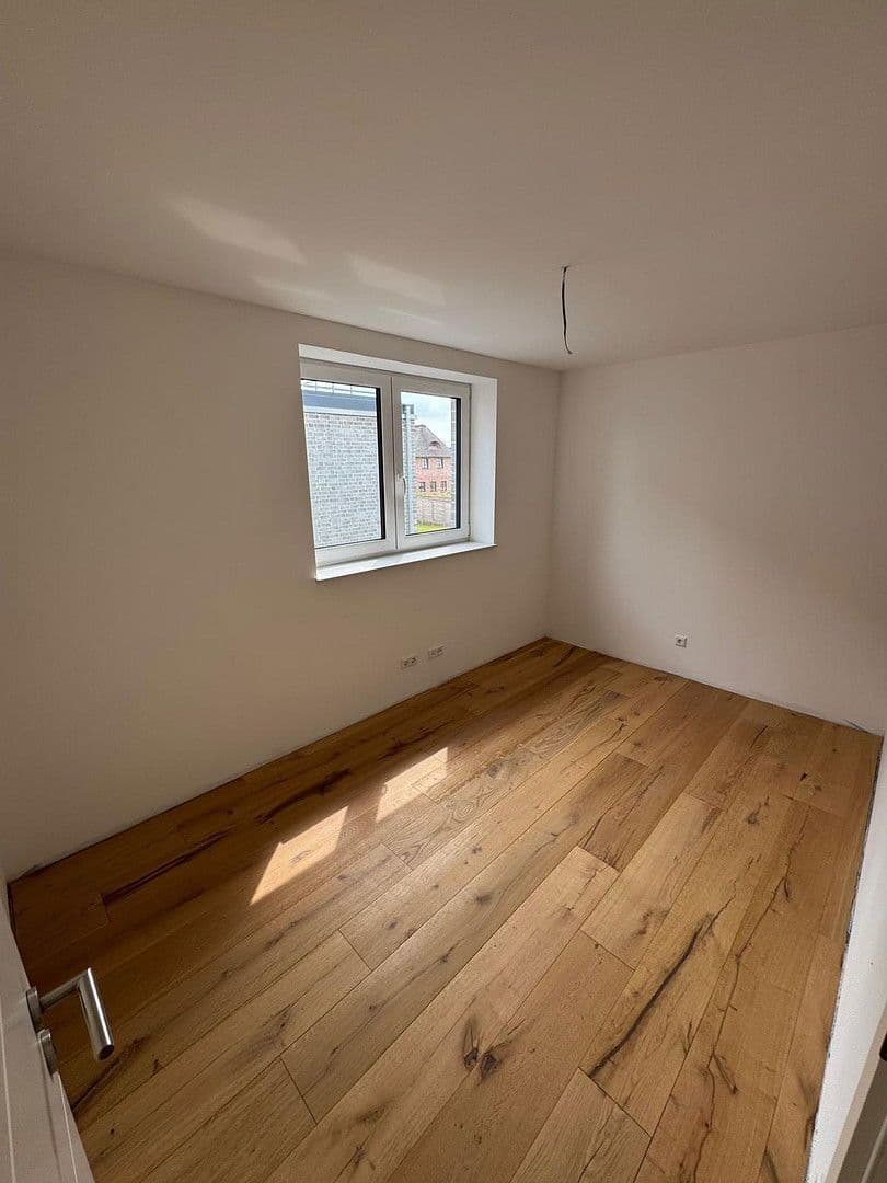 Predaj domu 128 m², pozemek 185 m², Erlenweg 12b, Kappeln, Šlezvicko-Holštajnsko Predaj domu 128 m², pozemek 185 m², Erlenweg 12b, Kappeln, Šlezvicko-Holštajnsko