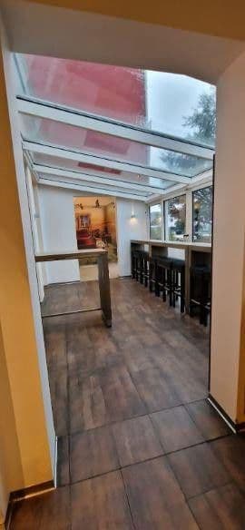 Prenájom nebytového priestoru 300 m², Baden-Baden, Bádensko-Wurttembersko Prenájom nebytového priestoru 300 m², Baden-Baden, Bádensko-Wurttembersko