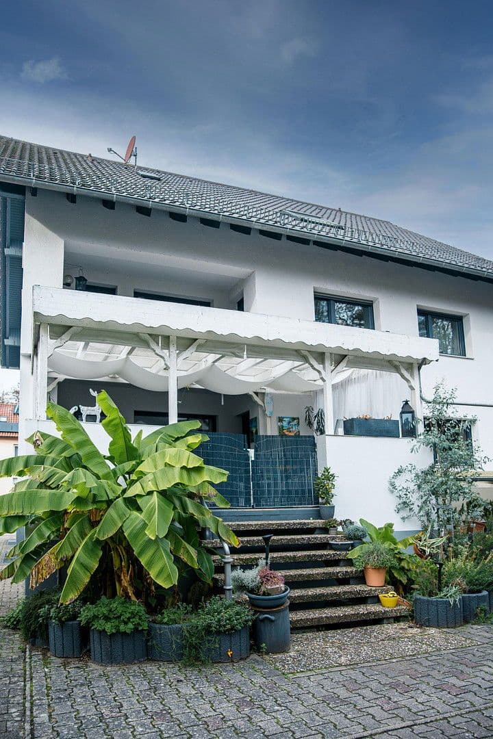 Predaj domu 306 m², pozemek 629 m², Ellerstadt, Porýnie-Falcko Predaj domu 306 m², pozemek 629 m², Ellerstadt, Porýnie-Falcko