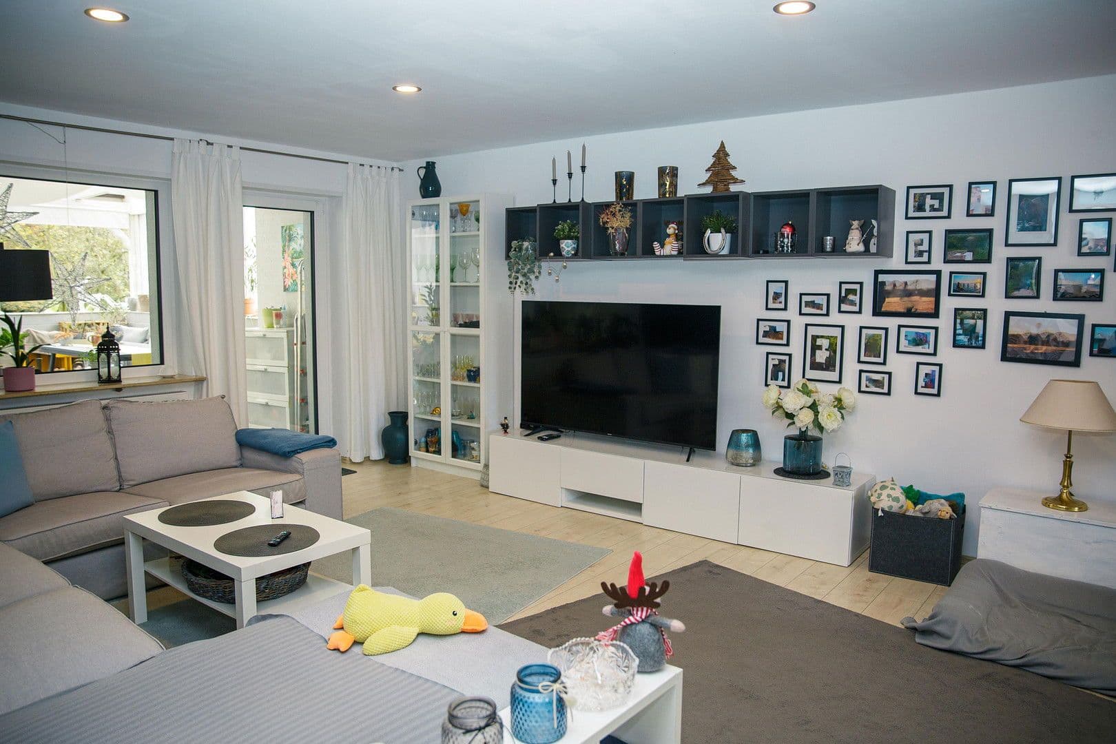 Predaj domu 306 m², pozemek 629 m², Ellerstadt, Porýnie-Falcko Predaj domu 306 m², pozemek 629 m², Ellerstadt, Porýnie-Falcko