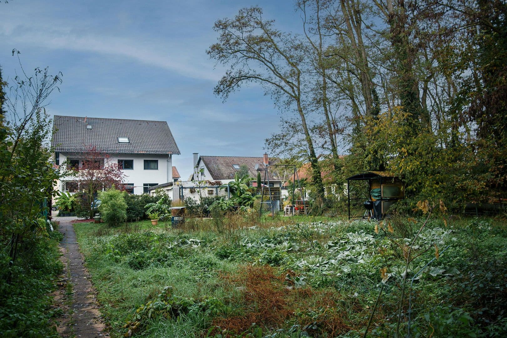 Predaj domu 306 m², pozemek 629 m², Ellerstadt, Porýnie-Falcko Predaj domu 306 m², pozemek 629 m², Ellerstadt, Porýnie-Falcko