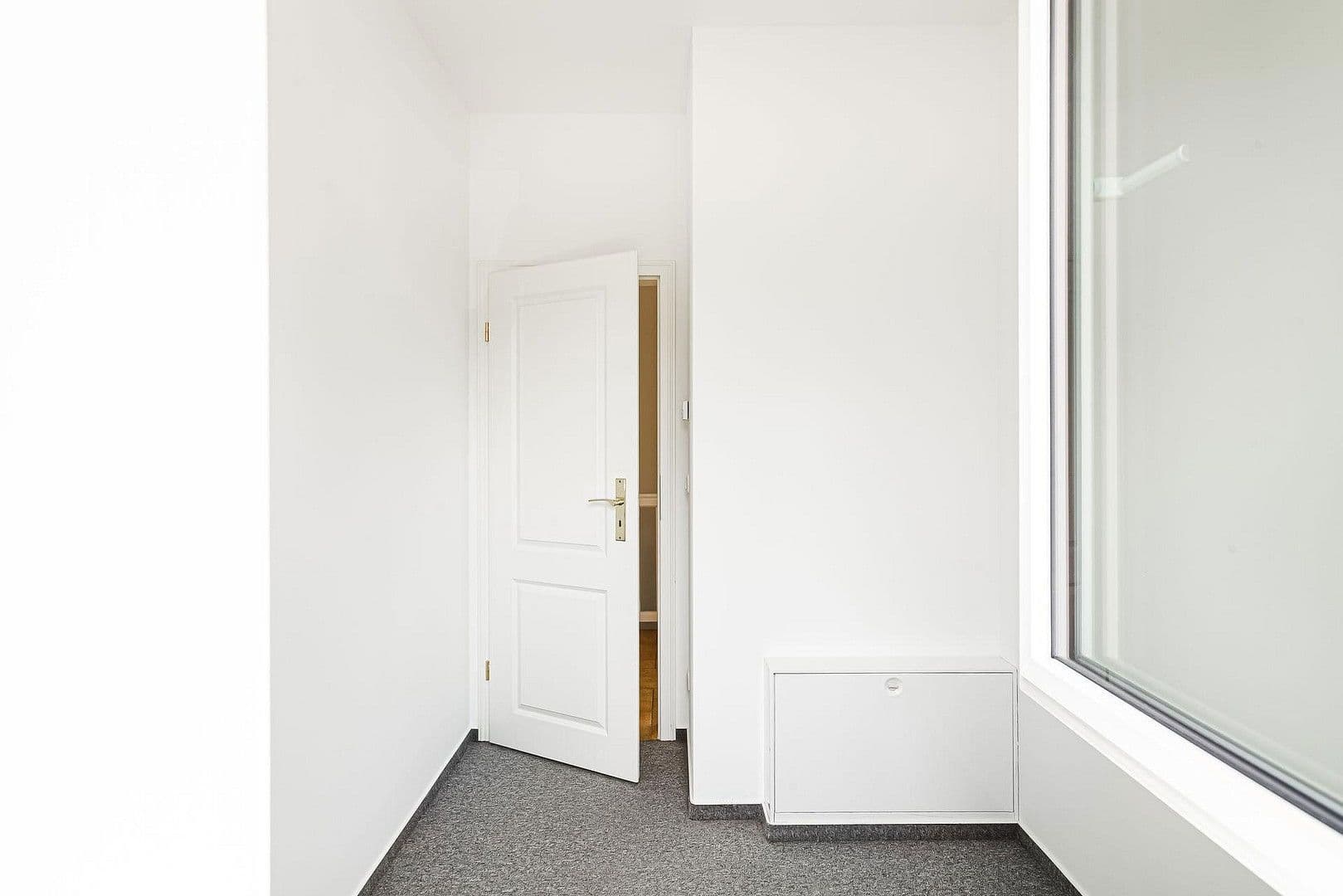 Predaj domu 144 m², pozemek 1.119 m², Schwielowsee, Brandenbursko Predaj domu 144 m², pozemek 1.119 m², Schwielowsee, Brandenbursko