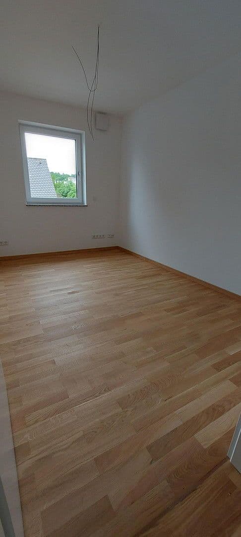 Prenájom bytu 3-izbový 65 m², Bozener Str. 8, Regensburg, Bavorsko Prenájom bytu 3-izbový 65 m², Bozener Str. 8, Regensburg, Bavorsko