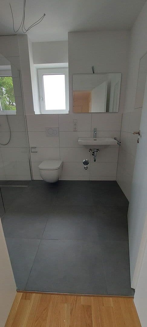 Prenájom bytu 3-izbový 65 m², Bozener Str. 8, Regensburg, Bavorsko Prenájom bytu 3-izbový 65 m², Bozener Str. 8, Regensburg, Bavorsko