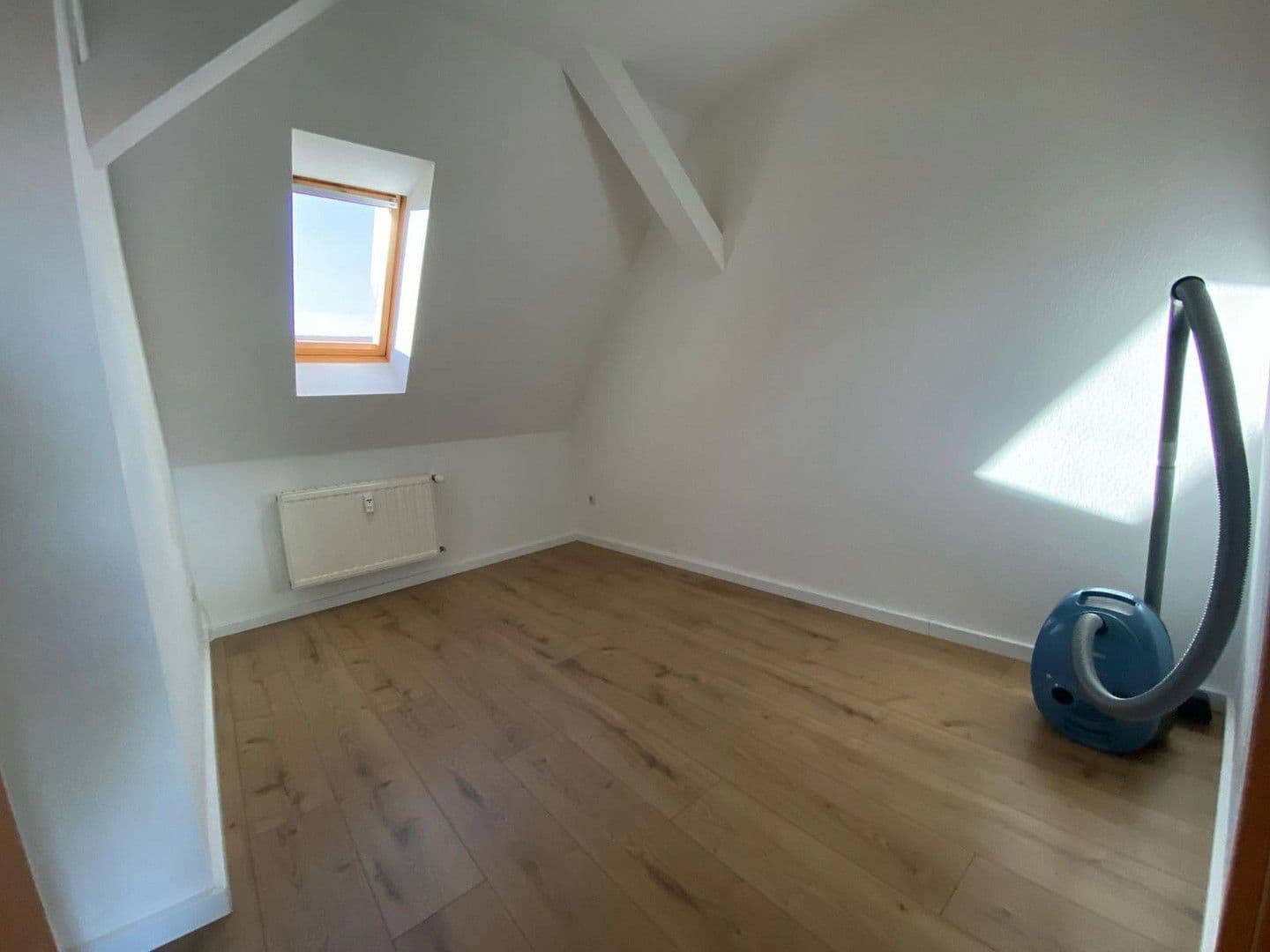 Prenájom bytu 3-izbový 46 m², Friedensstraße 19, Elsteraue, Sasko-Anhaltsko Prenájom bytu 3-izbový 46 m², Friedensstraße 19, Elsteraue, Sasko-Anhaltsko