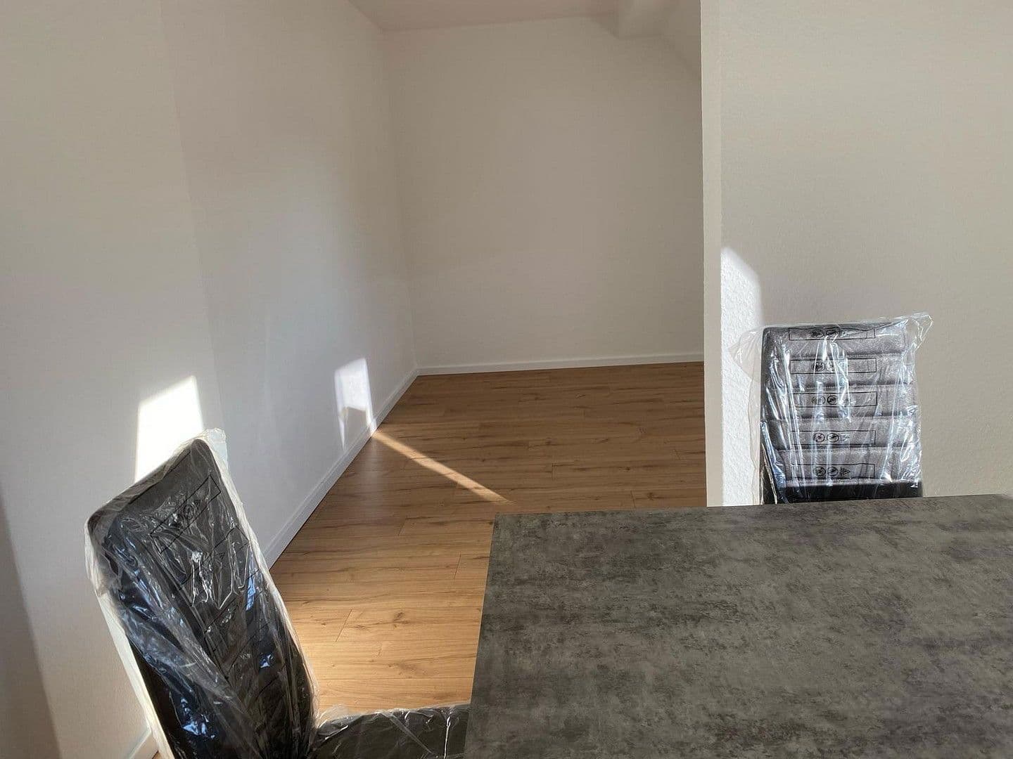 Prenájom bytu 3-izbový 46 m², Friedensstraße 19, Elsteraue, Sasko-Anhaltsko Prenájom bytu 3-izbový 46 m², Friedensstraße 19, Elsteraue, Sasko-Anhaltsko