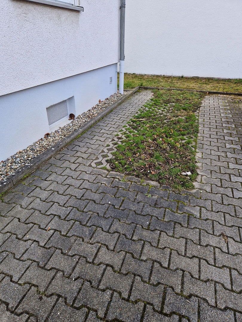 Prenájom bytu 1-izbový 34 m², Amselweg 11, Karlsruhe, Bádensko-Wurttembersko Prenájom bytu 1-izbový 34 m², Amselweg 11, Karlsruhe, Bádensko-Wurttembersko