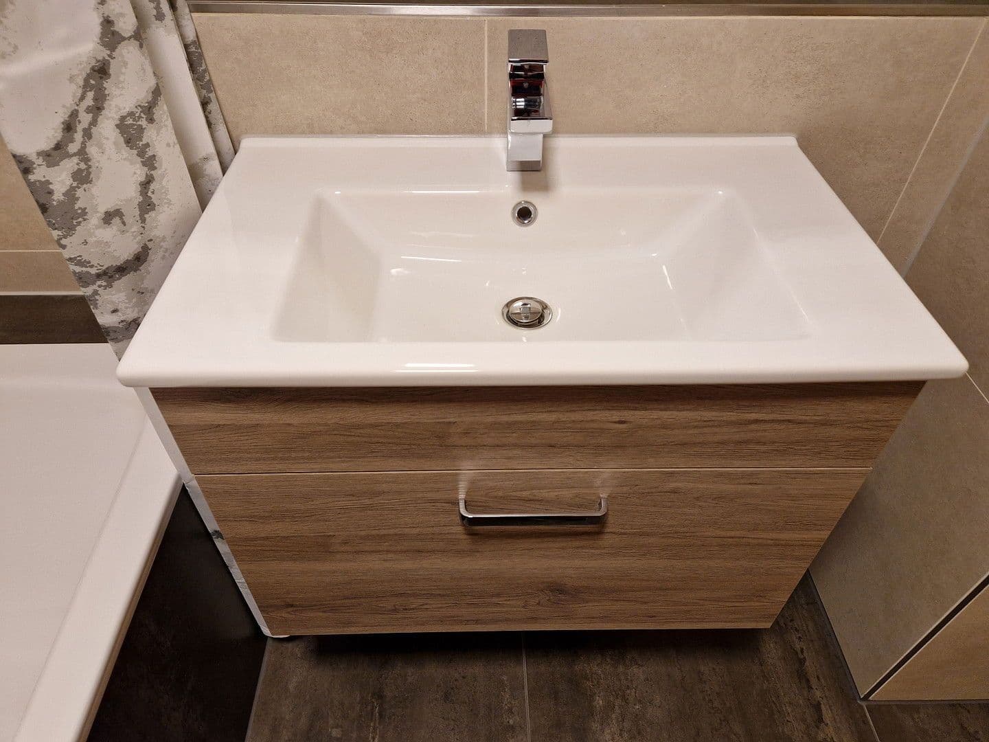 Prenájom bytu 1-izbový 34 m², Amselweg 11, Karlsruhe, Bádensko-Wurttembersko Prenájom bytu 1-izbový 34 m², Amselweg 11, Karlsruhe, Bádensko-Wurttembersko