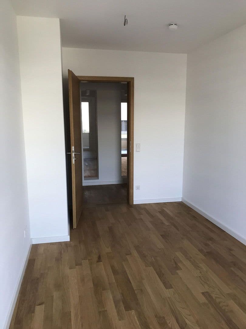 Prenájom bytu 3-izbový 104 m², Lange Str. 99, Fürth, Bavorsko Prenájom bytu 3-izbový 104 m², Lange Str. 99, Fürth, Bavorsko