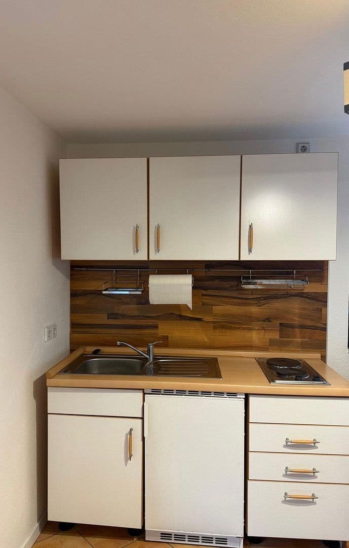 Prenájom bytu 1-izbový 31 m², Richard Wagner Str.7, Pirna, Sasko Prenájom bytu 1-izbový 31 m², Richard Wagner Str.7, Pirna, Sasko