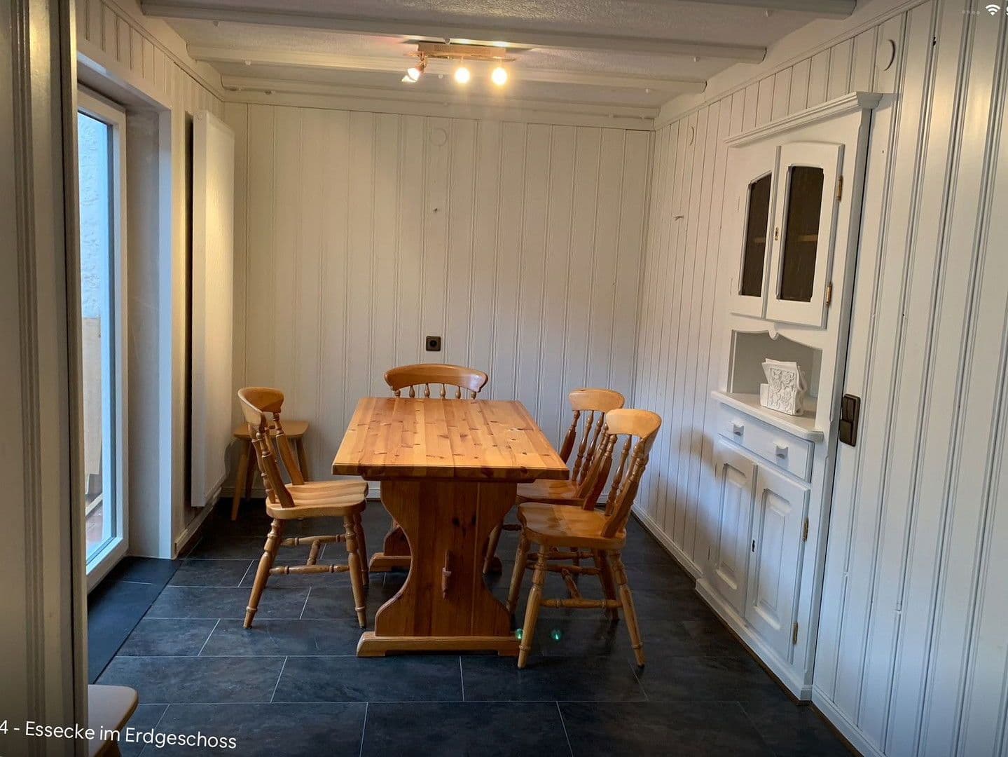 Predaj domu 120 m², pozemek 150 m², Föhren, Porýnie-Falcko Predaj domu 120 m², pozemek 150 m², Föhren, Porýnie-Falcko