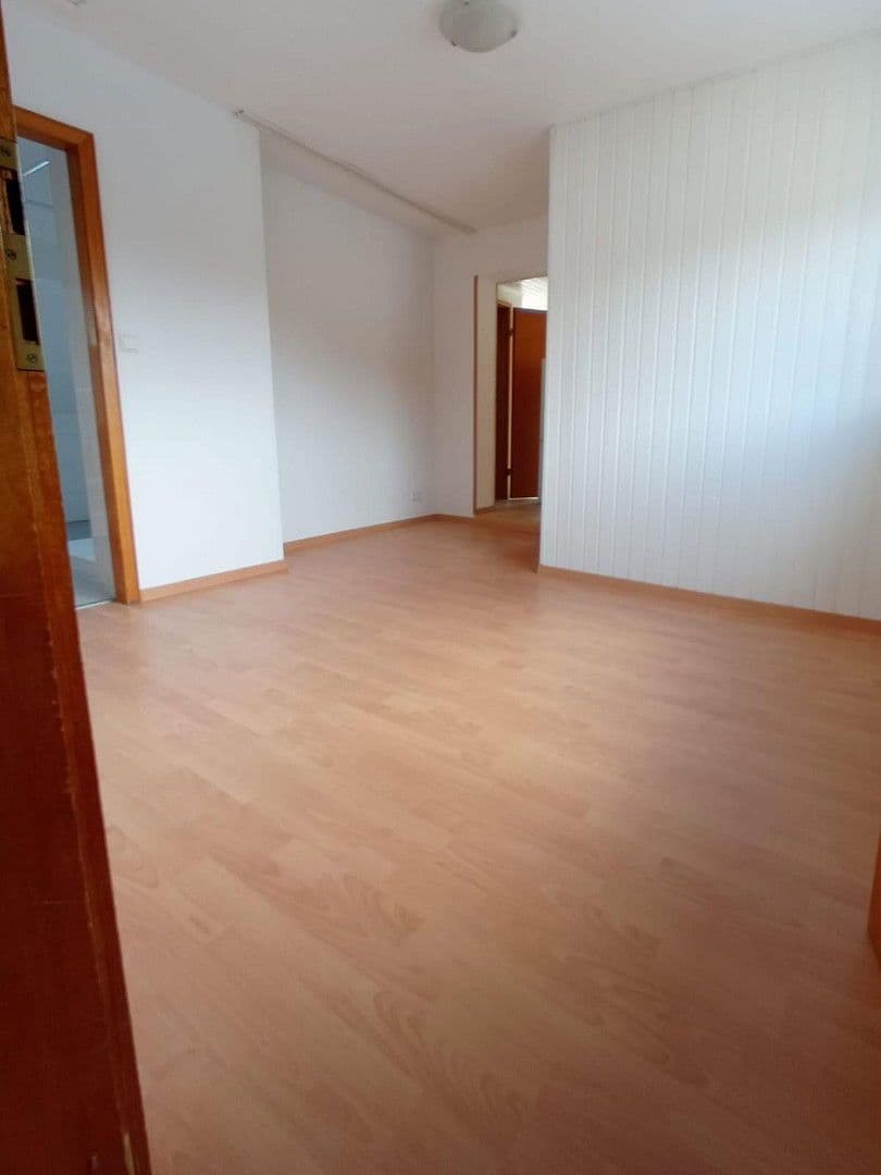 Prenájom bytu 2-izbový 65 m², Koblenz-Lay, Porýnie-Falcko Prenájom bytu 2-izbový 65 m², Koblenz-Lay, Porýnie-Falcko