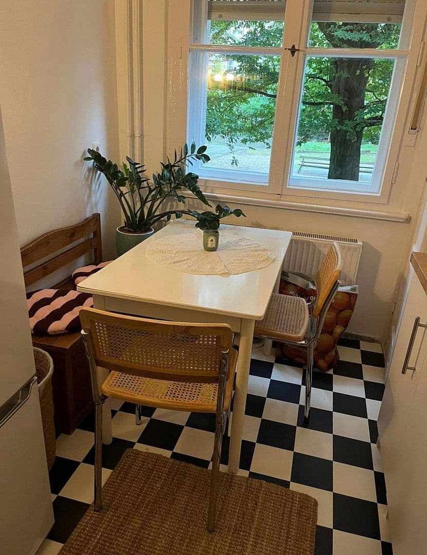 Predaj bytu 2-izbový 47 m², Karstadter Straße 22, Berlin, Berlín Predaj bytu 2-izbový 47 m², Karstadter Straße 22, Berlin, Berlín