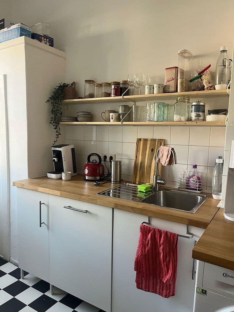 Predaj bytu 2-izbový 47 m², Karstadter Straße 22, Berlin, Berlín Predaj bytu 2-izbový 47 m², Karstadter Straße 22, Berlin, Berlín