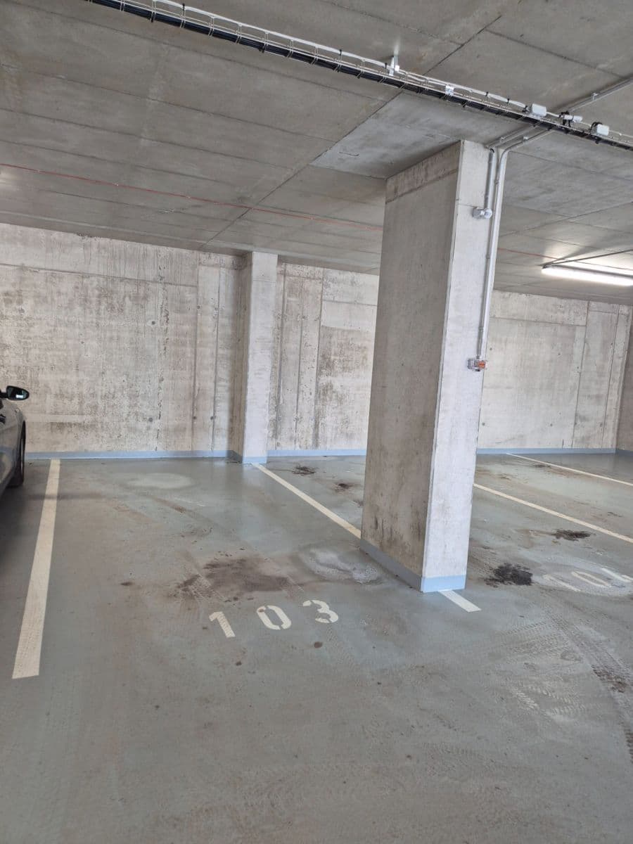 Prenájom nebytového priestoru 12 m², Nepilova, Beroun, Středočeský kraj Prenájom nebytového priestoru 12 m², Nepilova, Beroun, Středočeský kraj