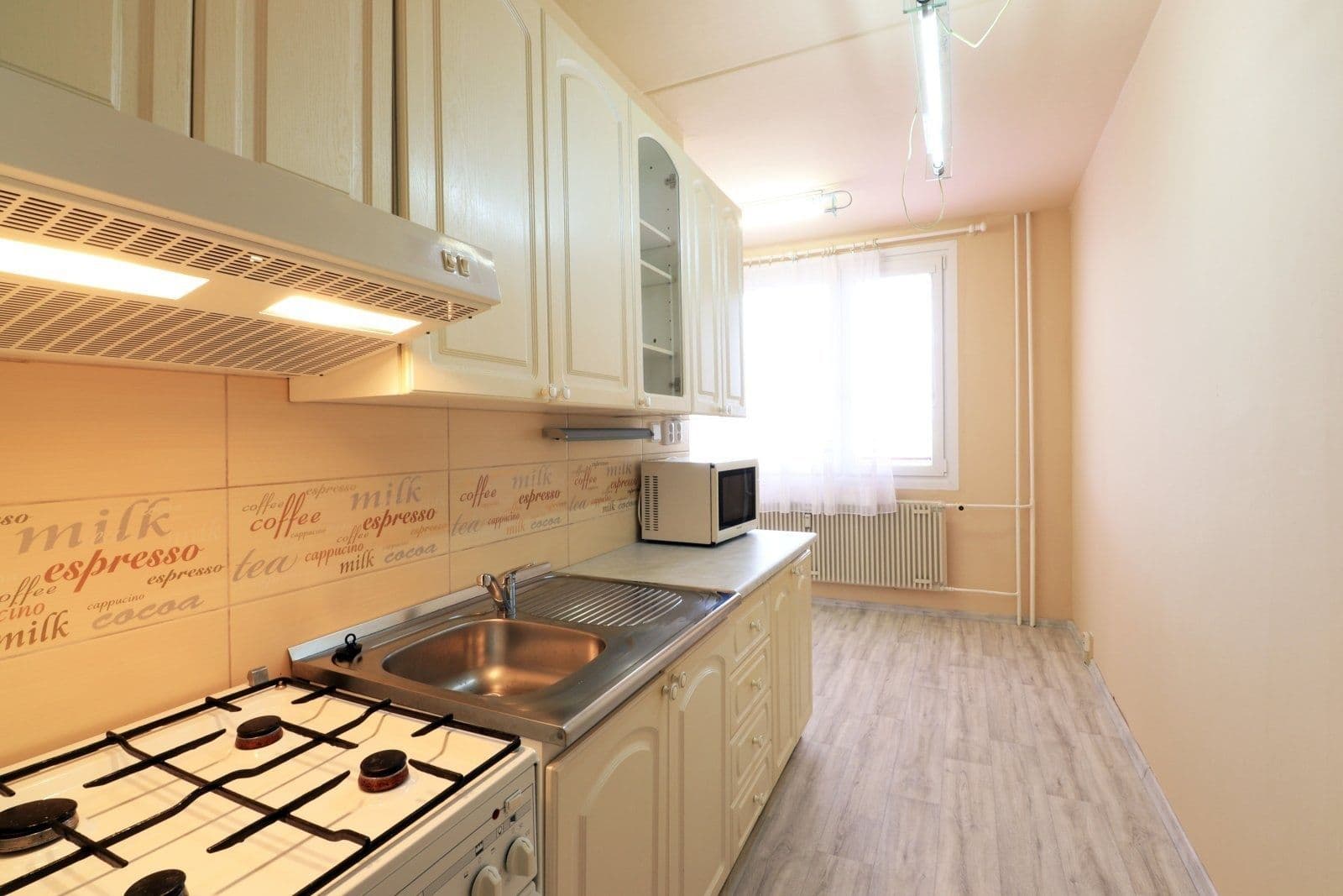 Prenájom bytu 2-izbový 62 m², Sokolovská, Plzeň, Plzeňský kraj Prenájom bytu 2-izbový 62 m², Sokolovská, Plzeň, Plzeňský kraj