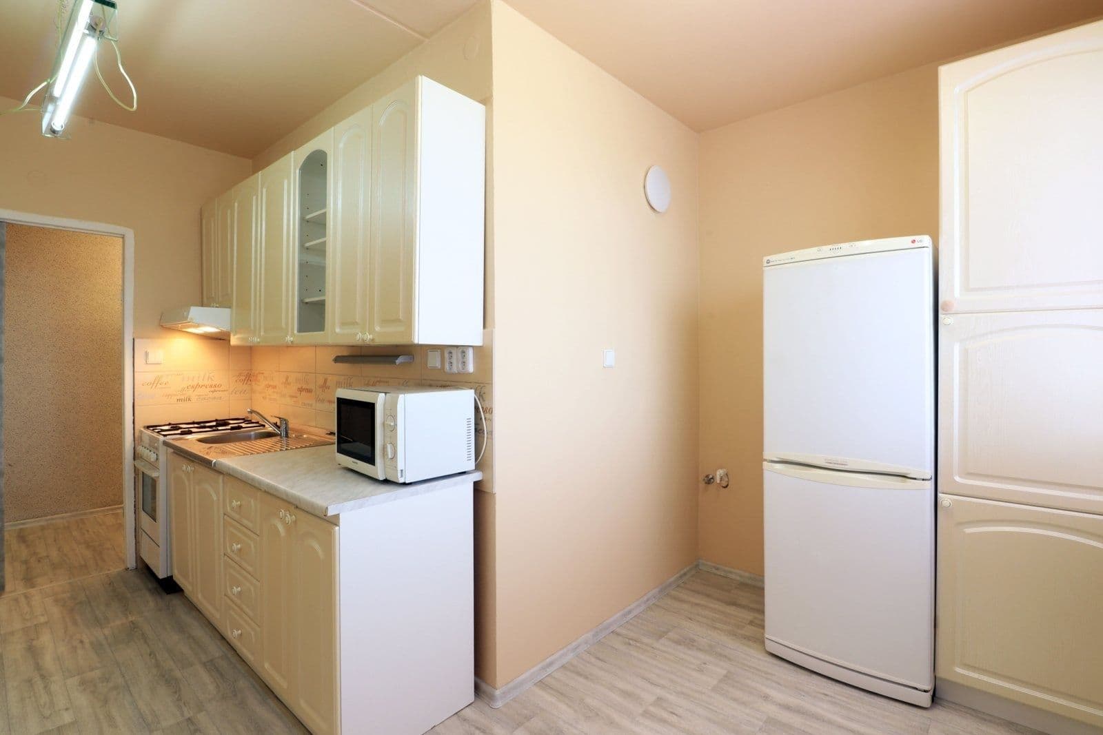 Prenájom bytu 2-izbový 62 m², Sokolovská, Plzeň, Plzeňský kraj Prenájom bytu 2-izbový 62 m², Sokolovská, Plzeň, Plzeňský kraj