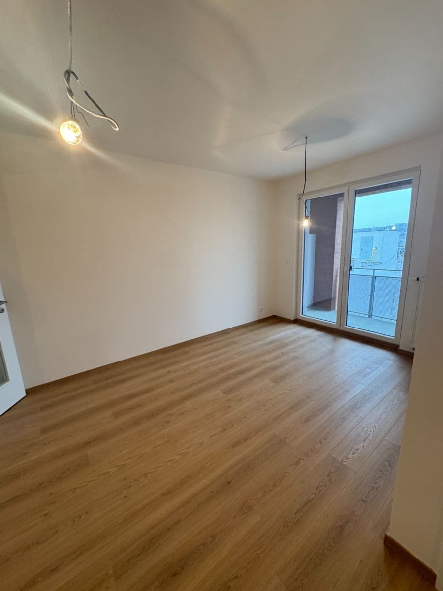 Prenájom bytu 2-izbový 44 m², Poděbradská, Praha, Praha Prenájom bytu 2-izbový 44 m², Poděbradská, Praha, Praha
