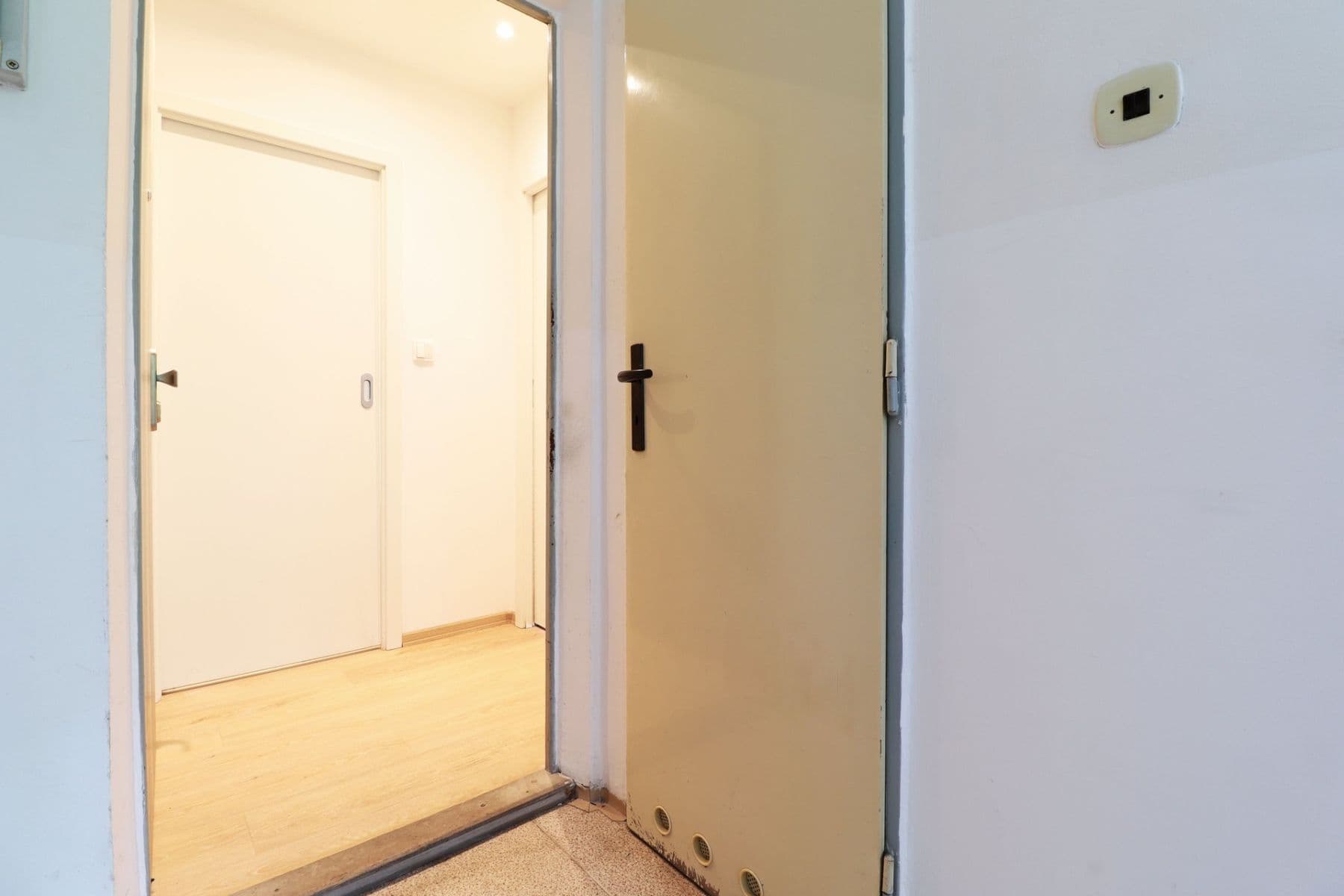 Prenájom bytu 1-izbový 26 m², Varnsdorfská, Praha, Praha Prenájom bytu 1-izbový 26 m², Varnsdorfská, Praha, Praha