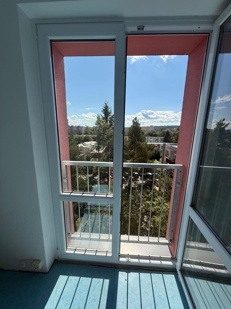 Predaj bytu 3-izbový 63 m², Sokolovská, Tábor, Jihočeský kraj Predaj bytu 3-izbový 63 m², Sokolovská, Tábor, Jihočeský kraj