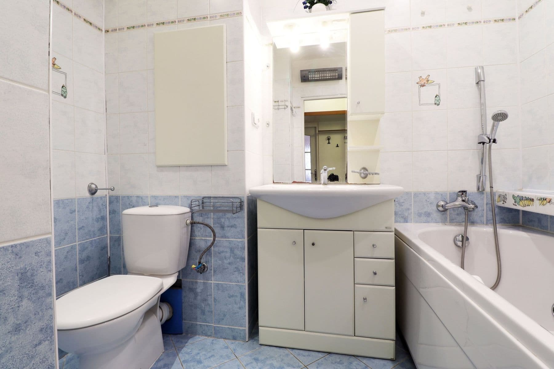 Prenájom bytu 3-izbový 69 m², Zvonková, Praha, Praha Prenájom bytu 3-izbový 69 m², Zvonková, Praha, Praha