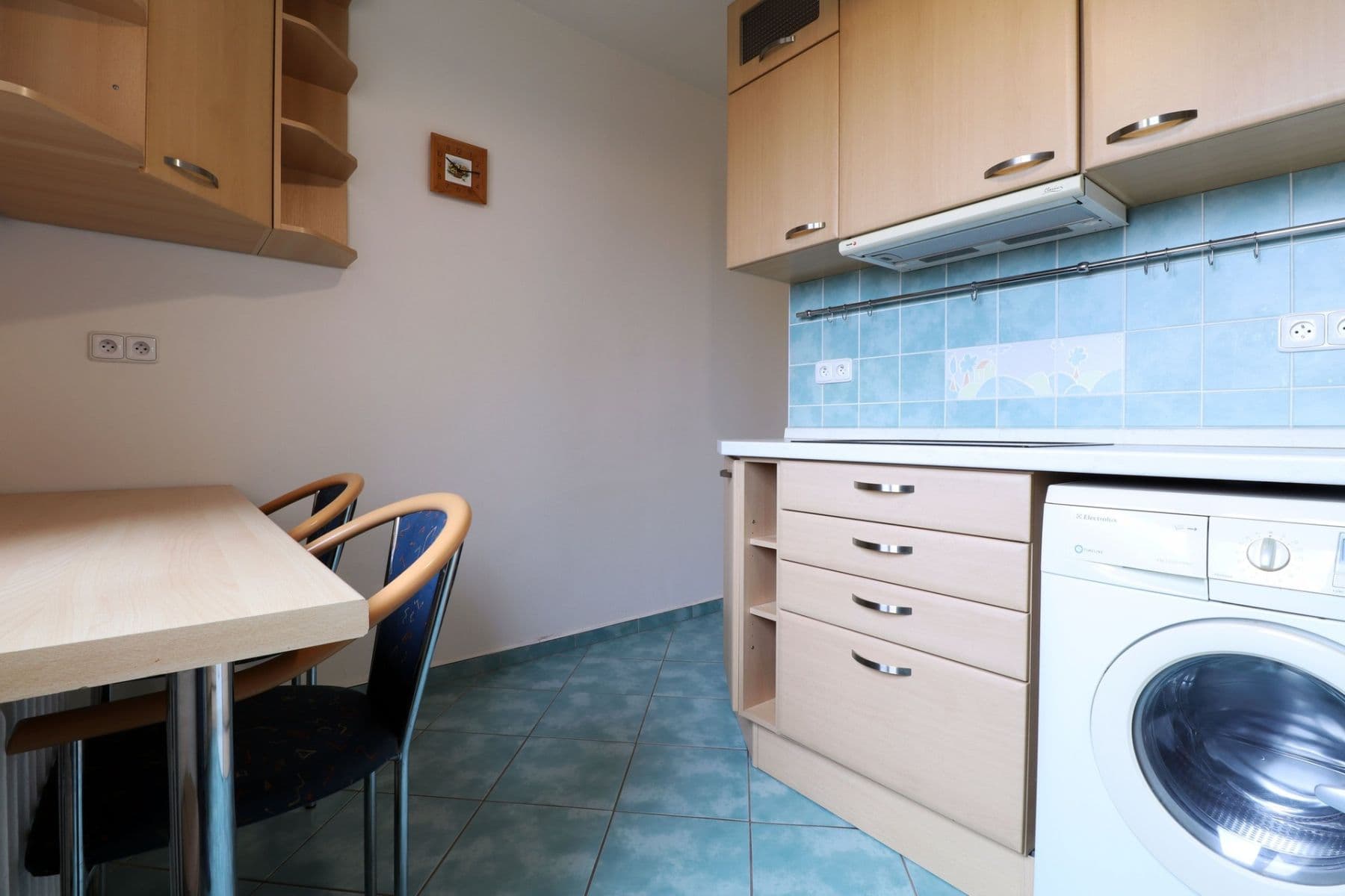 Prenájom bytu 3-izbový 69 m², Zvonková, Praha, Praha Prenájom bytu 3-izbový 69 m², Zvonková, Praha, Praha