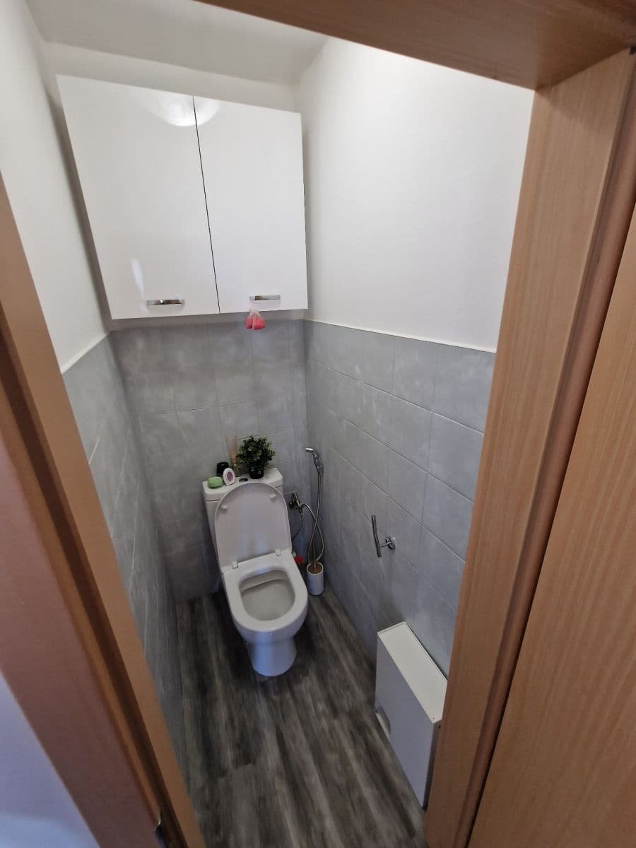 Predaj bytu 3-izbový 75 m², Fryčovická, Praha, Praha Predaj bytu 3-izbový 75 m², Fryčovická, Praha, Praha