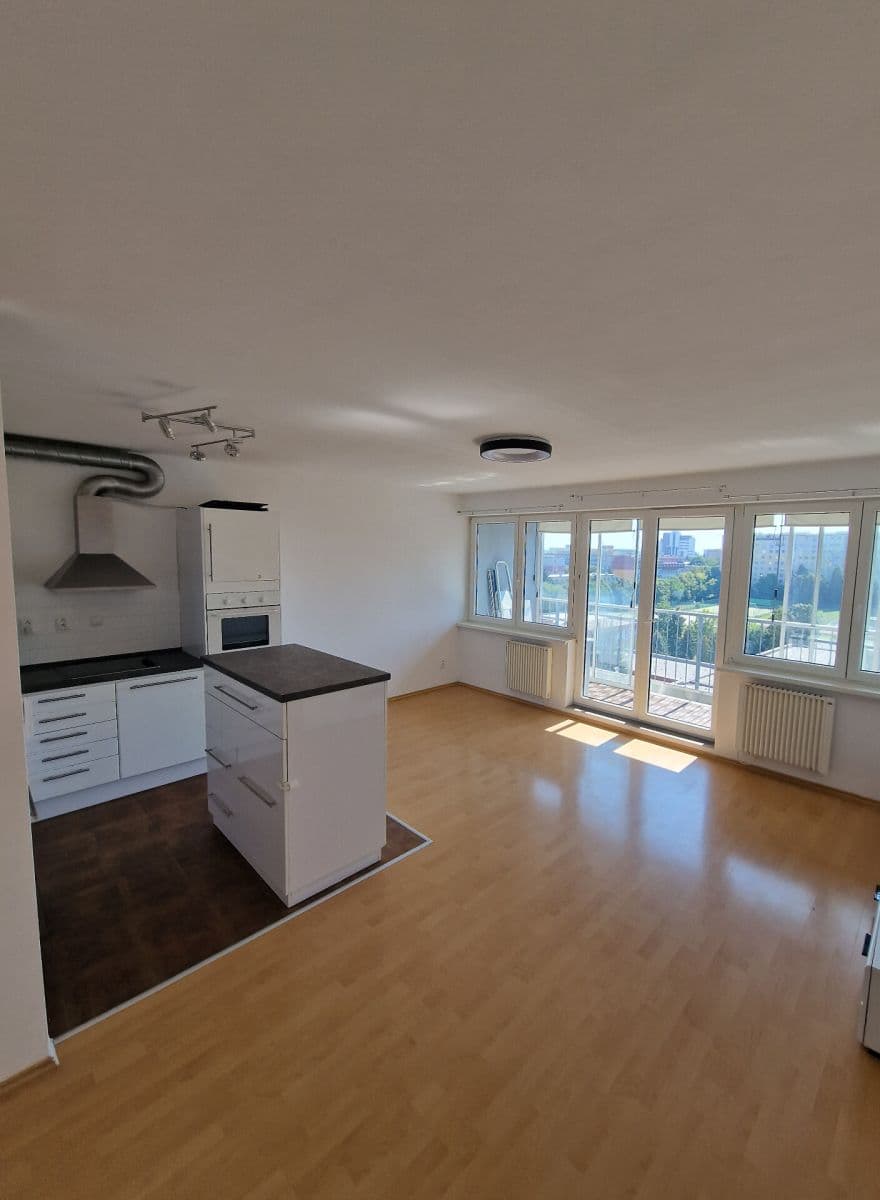 Predaj bytu 3-izbový 75 m², Fryčovická, Praha, Praha Predaj bytu 3-izbový 75 m², Fryčovická, Praha, Praha