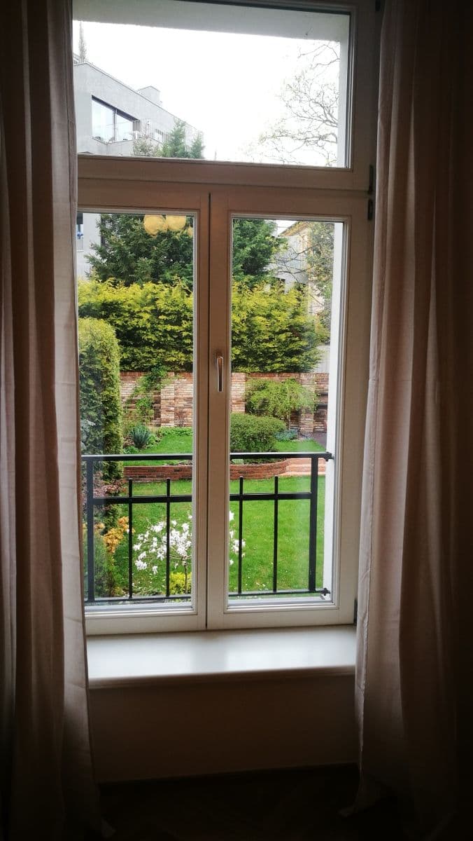 Prenájom bytu 2-izbový 50 m², Kubišova, Praha, Praha Prenájom bytu 2-izbový 50 m², Kubišova, Praha, Praha