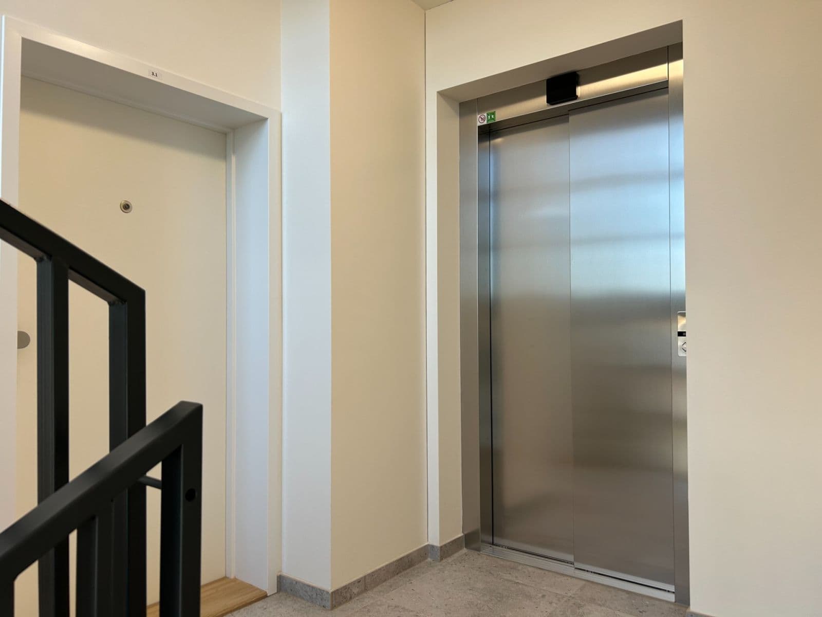 Prenájom bytu 2-izbový 55 m², Jordánská, Praha, Praha Prenájom bytu 2-izbový 55 m², Jordánská, Praha, Praha