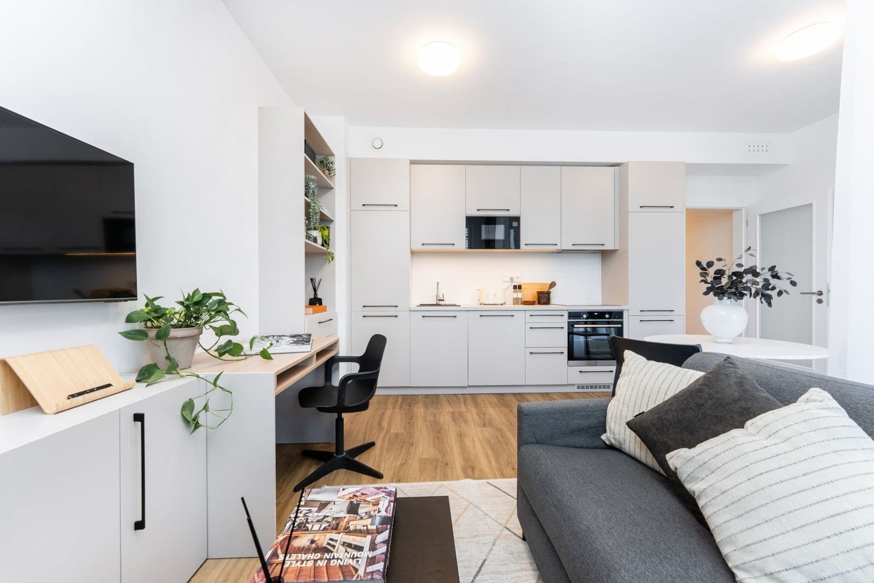 Prenájom bytu 2-izbový 45 m², Odkolkova, Praha, Praha Prenájom bytu 2-izbový 45 m², Odkolkova, Praha, Praha