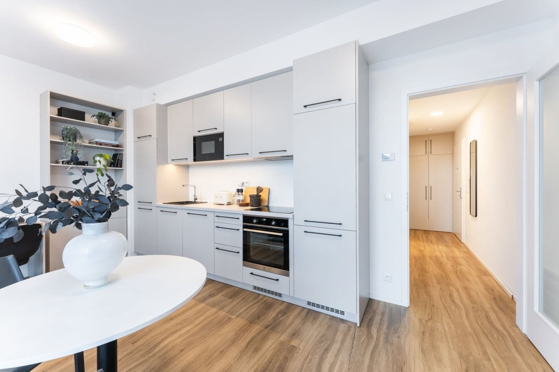 Prenájom bytu 2-izbový 45 m², Odkolkova, Praha, Praha Prenájom bytu 2-izbový 45 m², Odkolkova, Praha, Praha