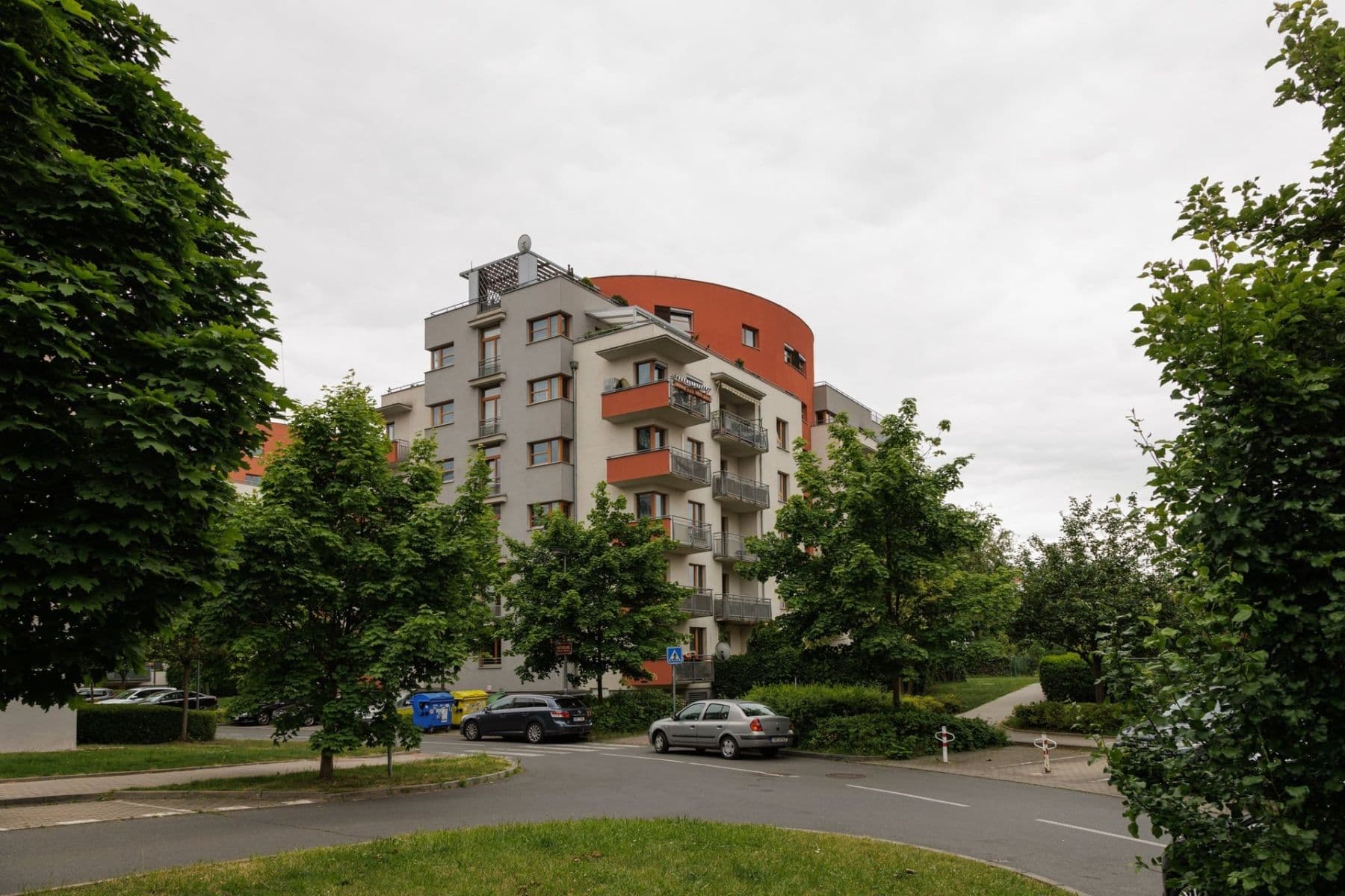 Prenájom bytu 1-izbový 32 m², Mattioliho, Praha, Praha Prenájom bytu 1-izbový 32 m², Mattioliho, Praha, Praha