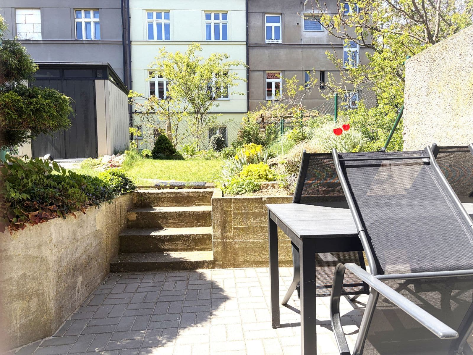 Prenájom bytu 3-izbový 95 m², Na Pískách, Praha, Praha Prenájom bytu 3-izbový 95 m², Na Pískách, Praha, Praha