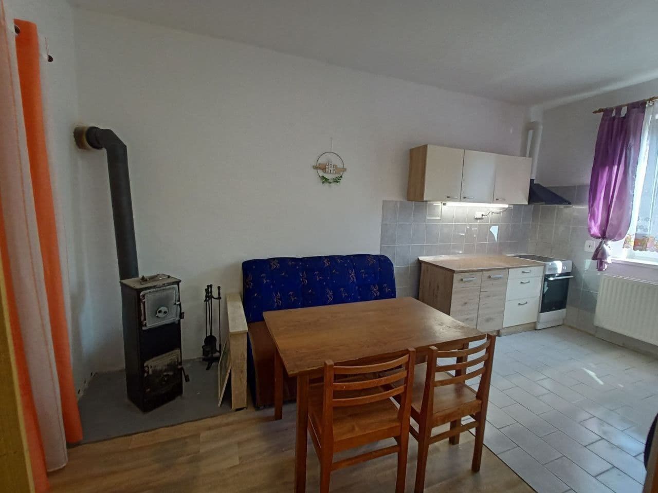 Prenájom bytu 1-izbový 43 m², U Vápenice, Praha, Praha Prenájom bytu 1-izbový 43 m², U Vápenice, Praha, Praha