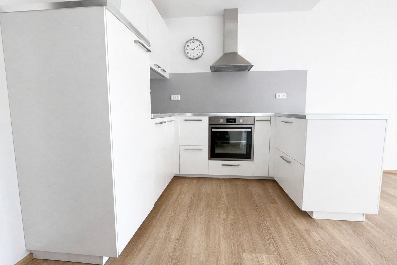 Prenájom bytu 2-izbový 59 m², Svitákova, Praha, Praha Prenájom bytu 2-izbový 59 m², Svitákova, Praha, Praha