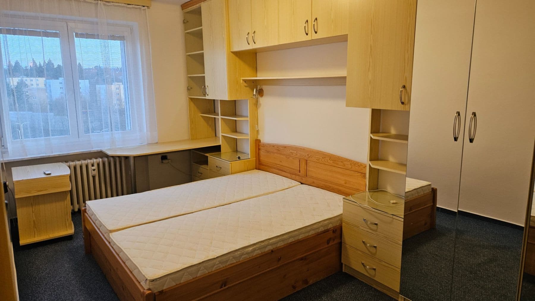 Prenájom bytu 4-izbový 78 m², Hrusická, Praha, Praha Prenájom bytu 4-izbový 78 m², Hrusická, Praha, Praha