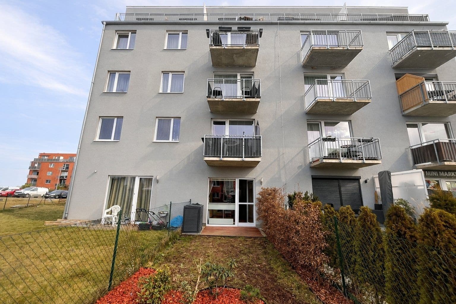 Prenájom bytu 1-izbový 30 m², Ovesná, Hostivice, Středočeský kraj Prenájom bytu 1-izbový 30 m², Ovesná, Hostivice, Středočeský kraj