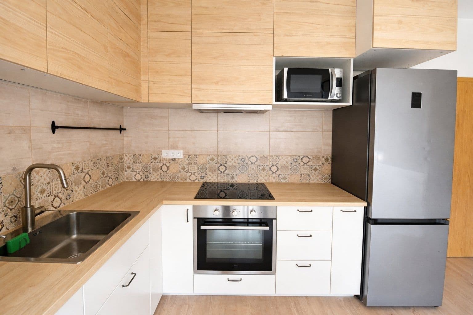 Prenájom bytu 1-izbový 30 m², Ovesná, Hostivice, Středočeský kraj Prenájom bytu 1-izbový 30 m², Ovesná, Hostivice, Středočeský kraj