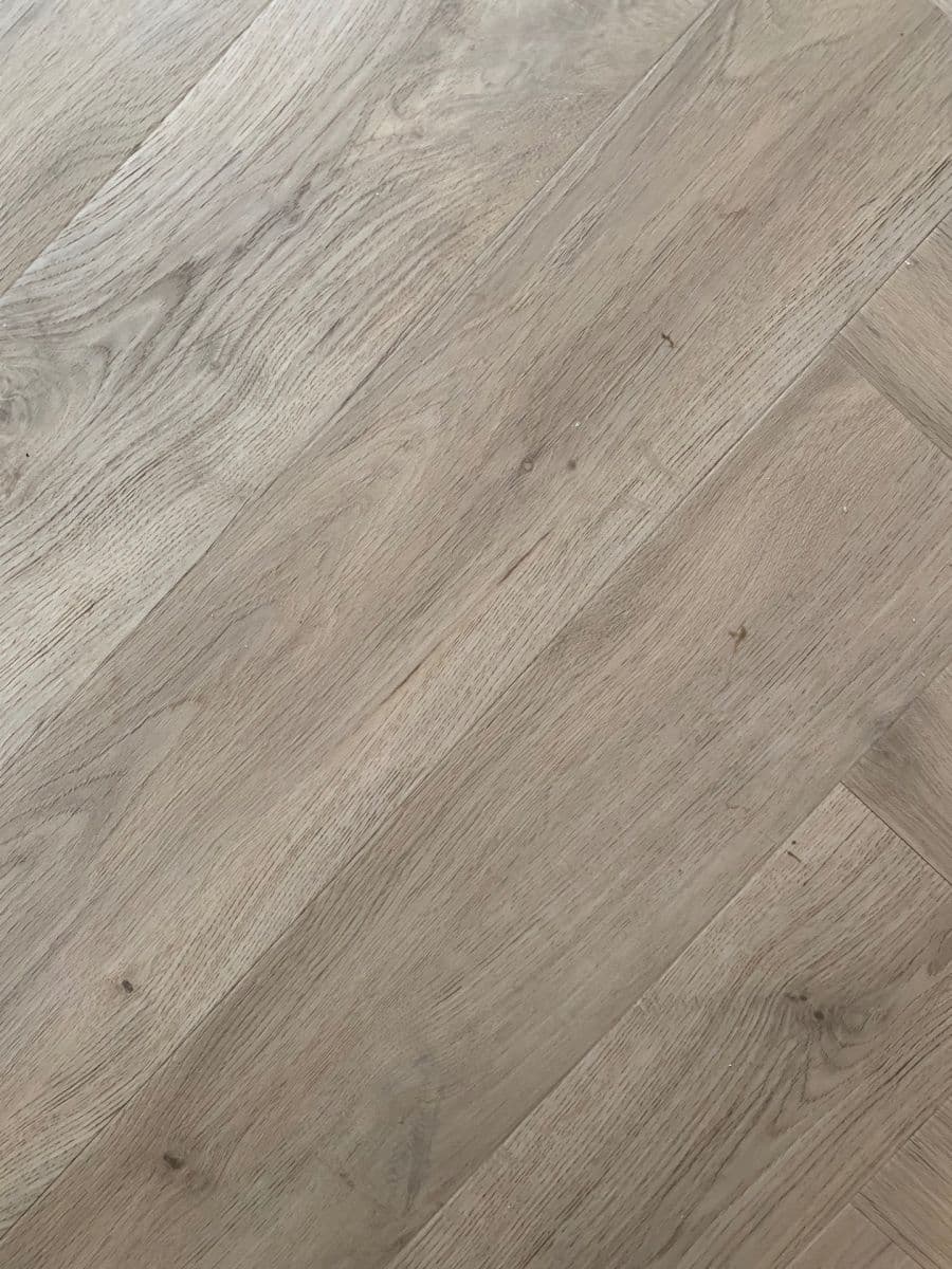 Prenájom bytu 3-izbový 100 m², U Kříže, Praha, Praha Prenájom bytu 3-izbový 100 m², U Kříže, Praha, Praha