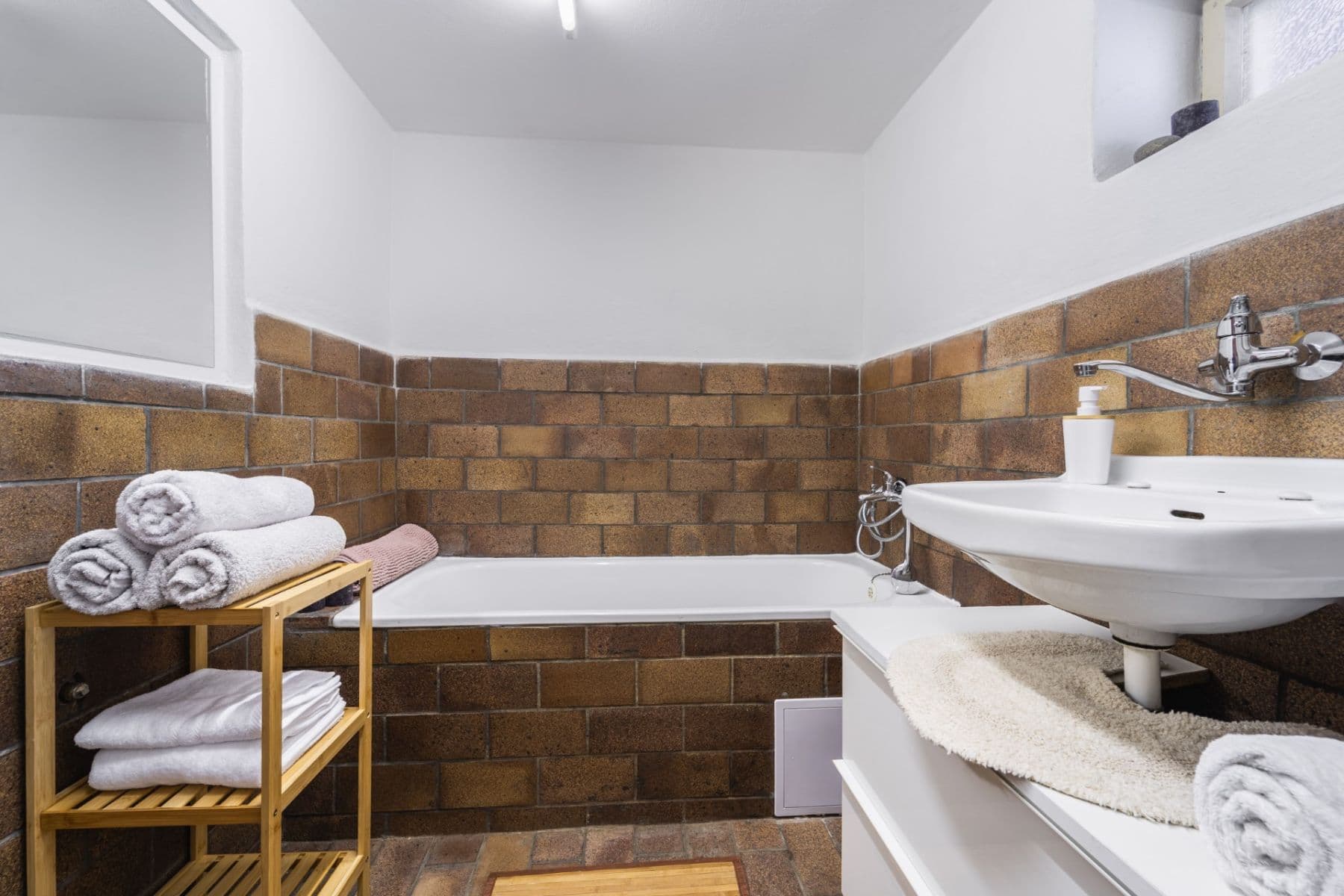 Predaj rekreačného objektu 180 m², pozemek 5.147 m², Kunvald, Pardubický kraj Predaj rekreačného objektu 180 m², pozemek 5.147 m², Kunvald, Pardubický kraj