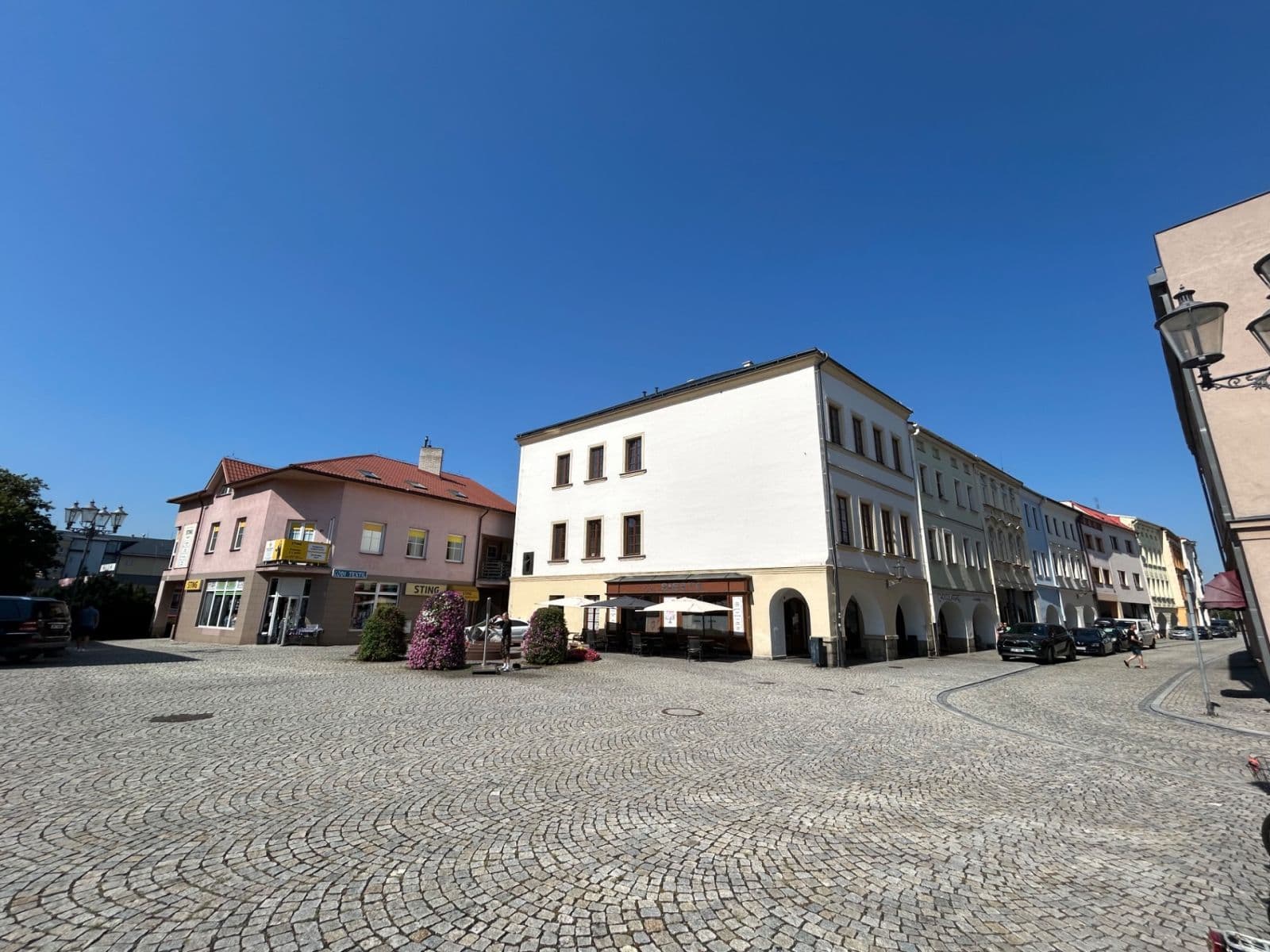 Predaj nebytového priestoru 450 m², Tržní, Frýdek-Místek, Moravskoslezský kraj Predaj nebytového priestoru 450 m², Tržní, Frýdek-Místek, Moravskoslezský kraj