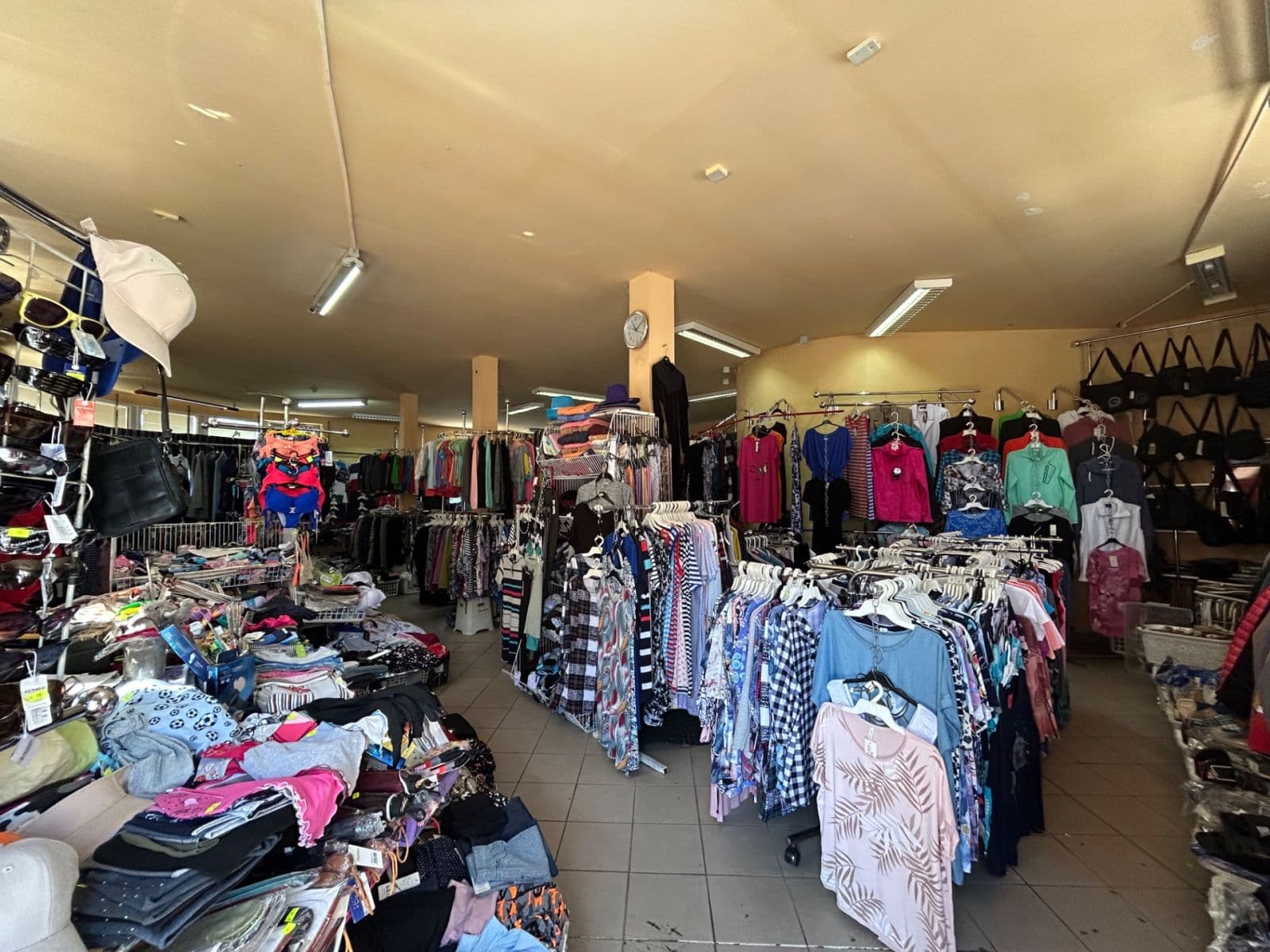 Predaj nebytového priestoru 450 m², Tržní, Frýdek-Místek, Moravskoslezský kraj Predaj nebytového priestoru 450 m², Tržní, Frýdek-Místek, Moravskoslezský kraj