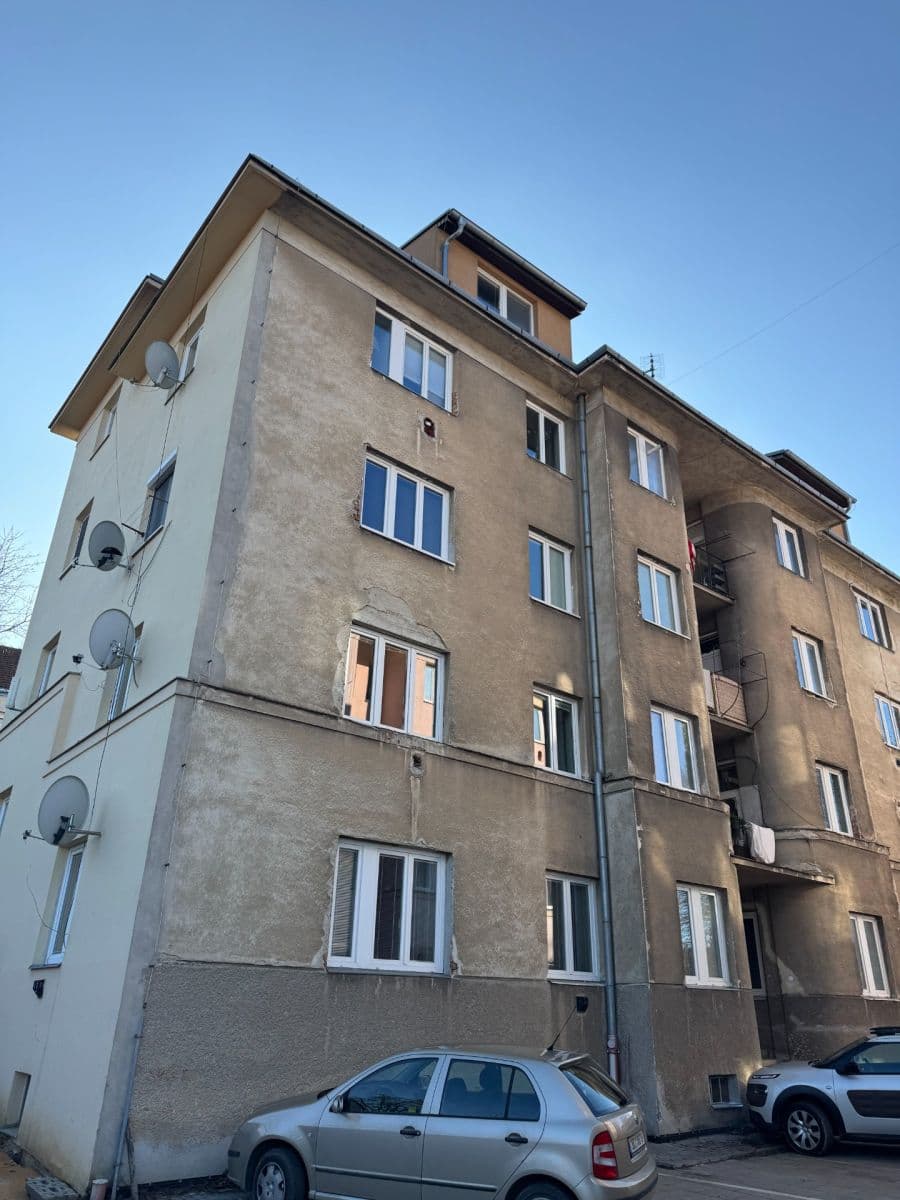 Predaj bytu 2-izbový 41 m², Palliardiho, Znojmo, Jihomoravský kraj Predaj bytu 2-izbový 41 m², Palliardiho, Znojmo, Jihomoravský kraj